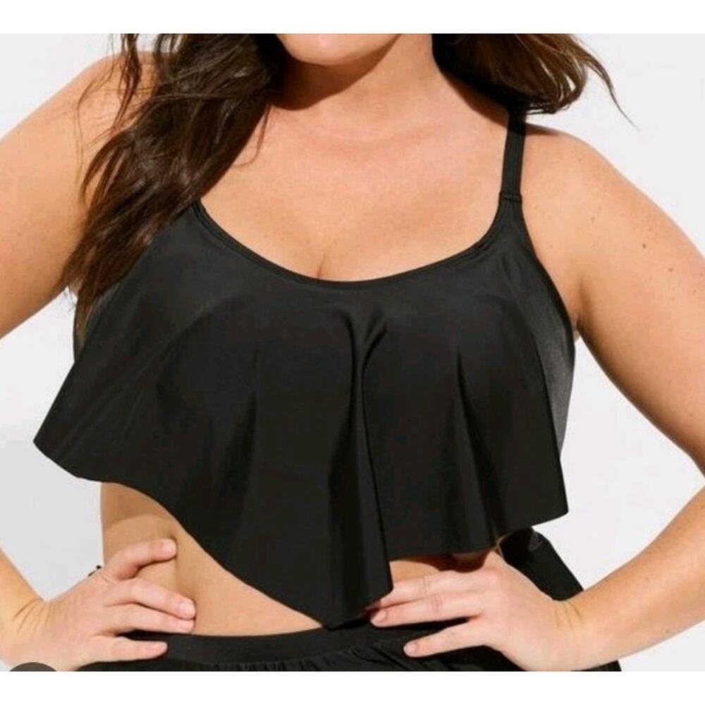 Torrid 10651847 Black Flounce Wirefree Lined Bikini Top Swimsuit 3X Festival